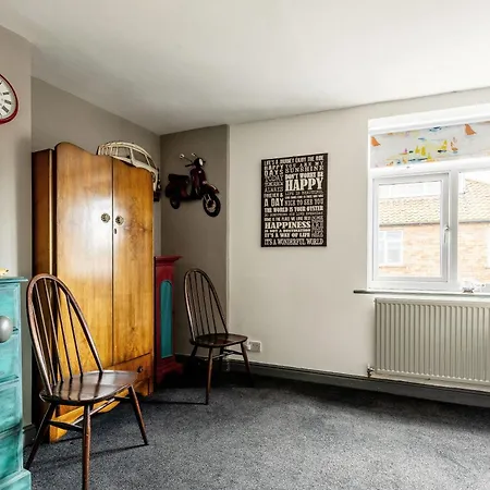 Quaint Fishermans 2-bed With Sea Views 別荘 スカーバラ
