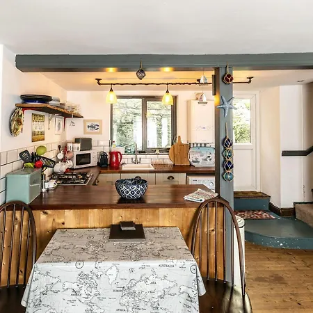 Quaint Fishermans 2-bed With Sea Views * Scarborough