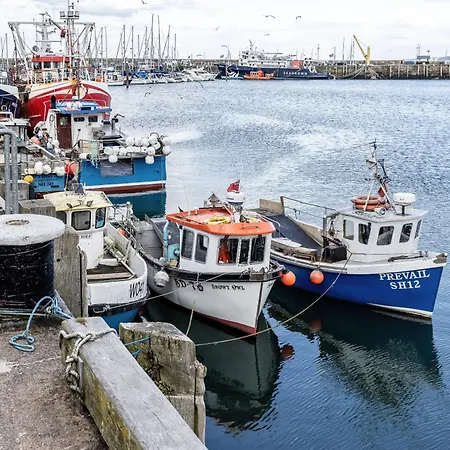 Quaint Fishermans 2-bed With Sea Views Дом отдыха *